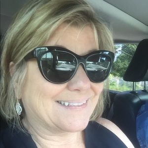 Meet your Posher, Donna